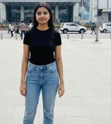 Ayesha Singh review photo