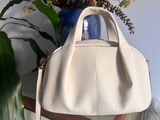 Luana review photo
