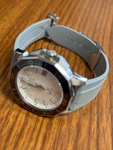Mark review photo