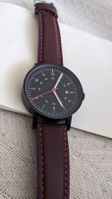 Som V. review photo
