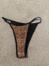 ava f review photo