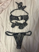 T review photo