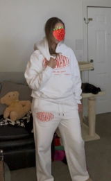 anne marie review photo