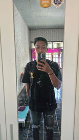 s***9 review photo