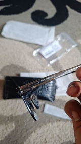 d***a review photo