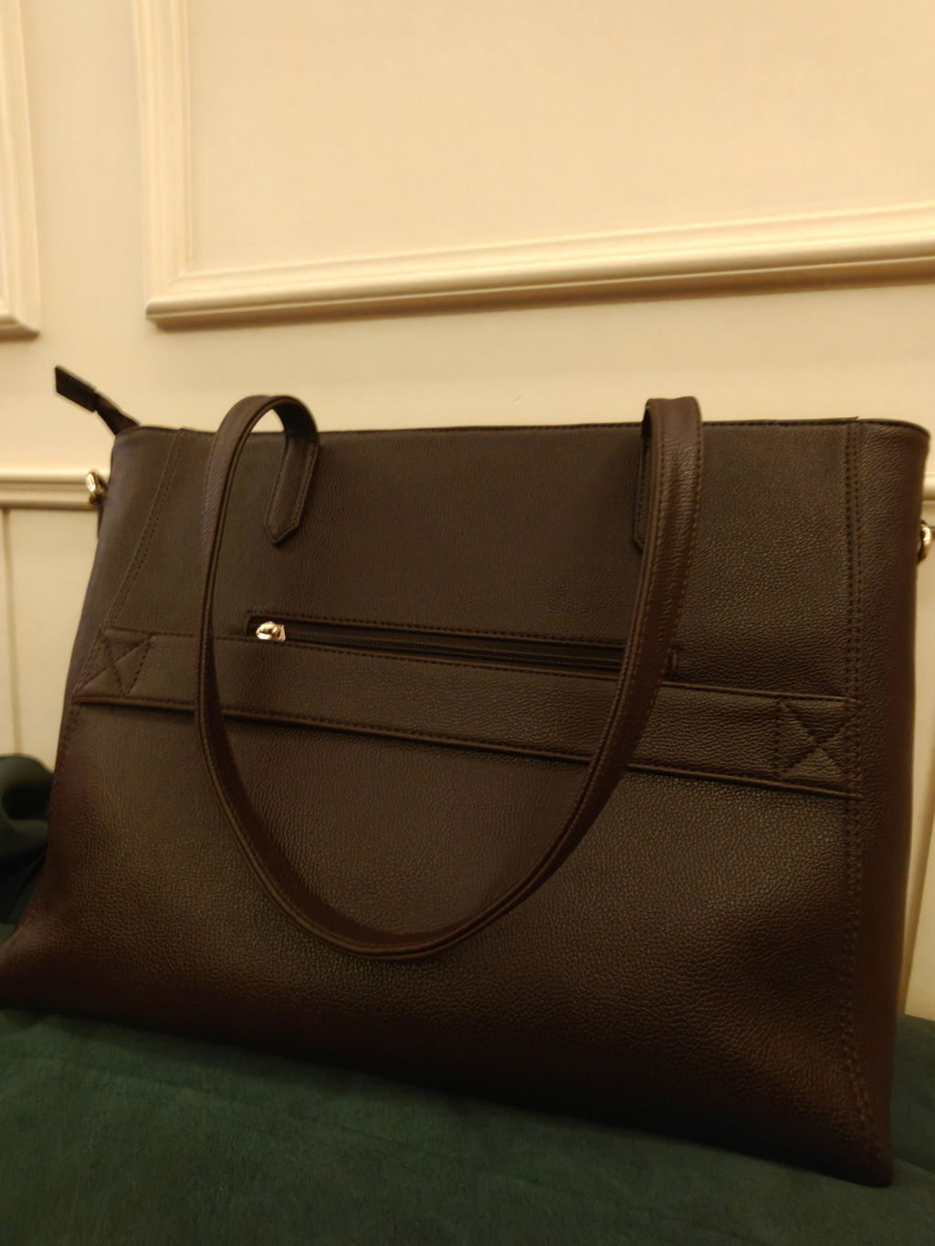 Mahogany Mystique Aurea Tote bag for 16" laptop