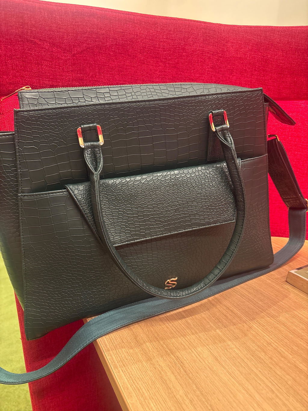 Emerald Elegance Grande Tote bag for 17" laptop