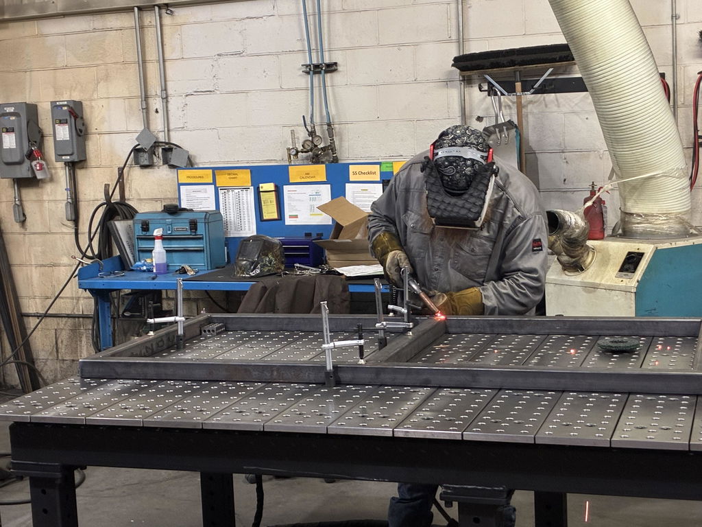 MAX Series Tabletops, 5/8" System