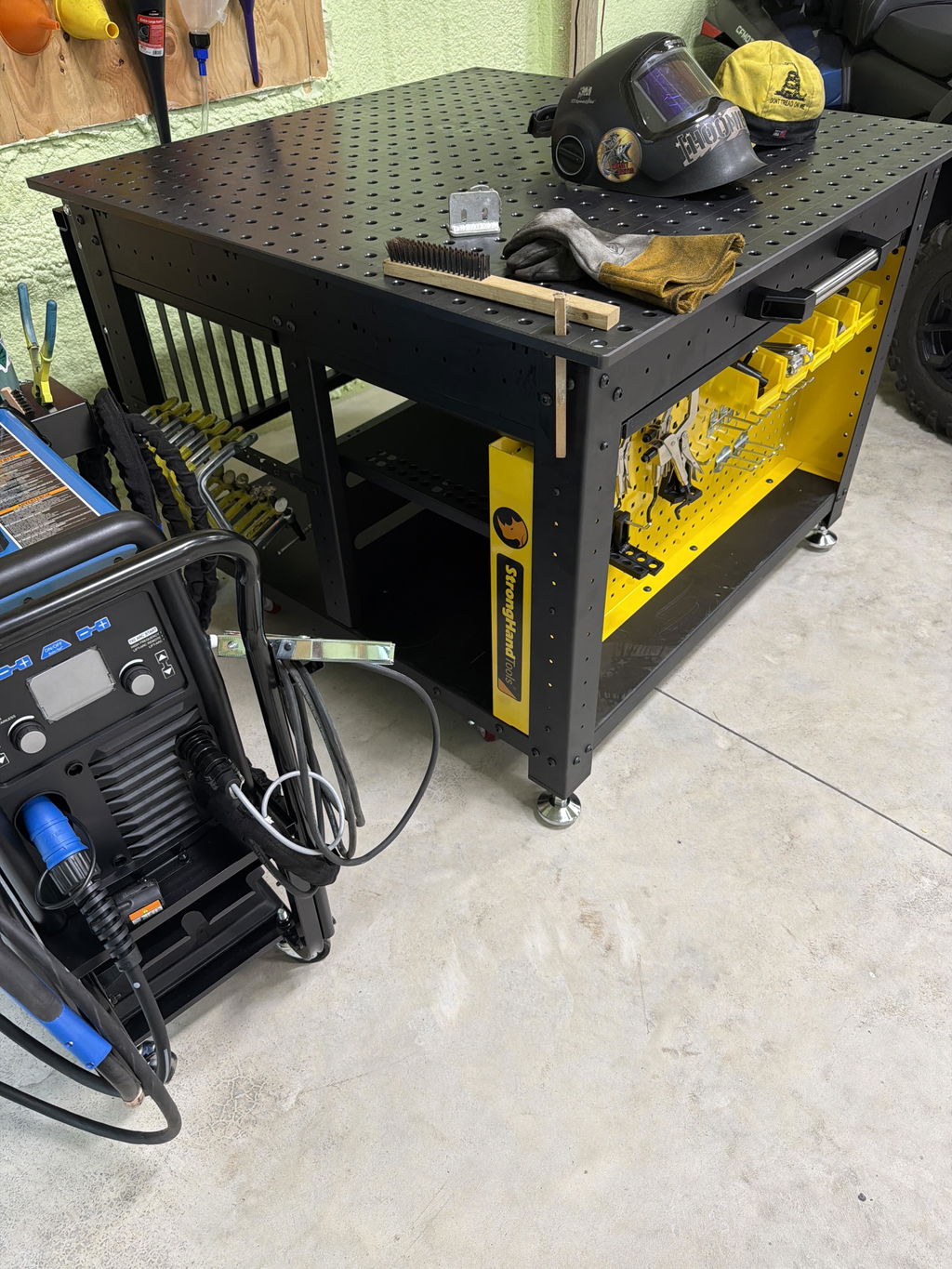 Rhino Cart 48" x 48" Mobile Work Station