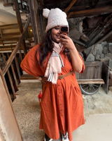 Sakshi review photo