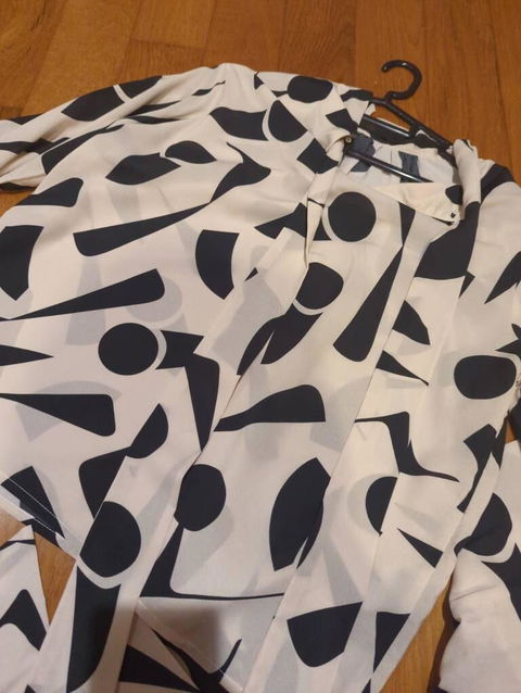 Modern Chic Pattern Long Sleeve Tie Blouse