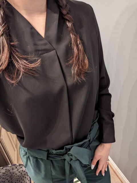 Basic V-Neck Silky Long Sleeve Blouse