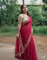 Charu Nigam review photo
