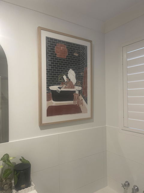 Bathroom Babe by Ivy Green Illustrations