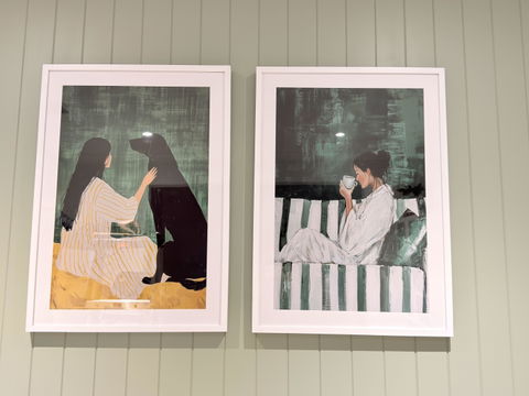 A Quiet Pair | Art & Canvas Print