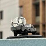 S.I.S. review photo