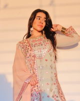 tanya khannaa review photo