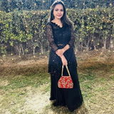 Neha Tiwari review photo