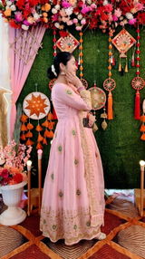 Priyanka review photo