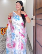 shreya review photo