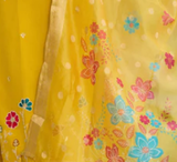 Oviya R. review photo