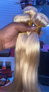 Ari Nichole review photo