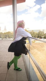 M.R. review photo