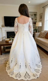 Frances Lewis review photo