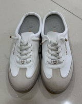 A.L. review photo