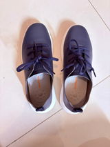 L.C. review photo