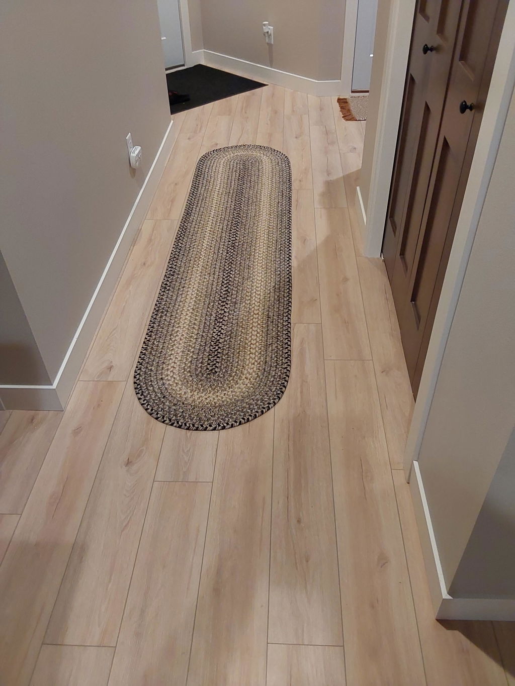 Super Area Rugs