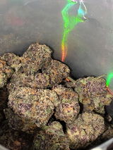 D review photo