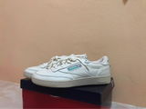 อธิป จู๋กระจ่าง review photo