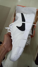 Watcharapong review photo
