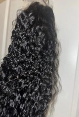 R. review photo