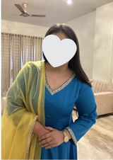 soniya jha review photo