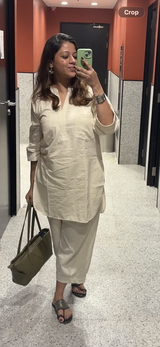 Deepti kamat review photo