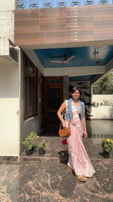 Priya review photo