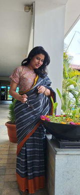Jyotsna y. review photo