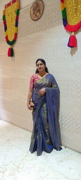 Asha N. review photo