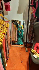 Mallika review photo
