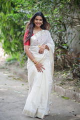 Anita .. review photo