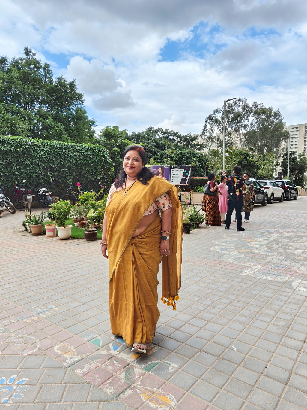 Sutisancha Mustard Handloom Cotton Saree With Designer Blouse