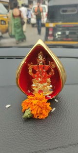 Roohi review photo