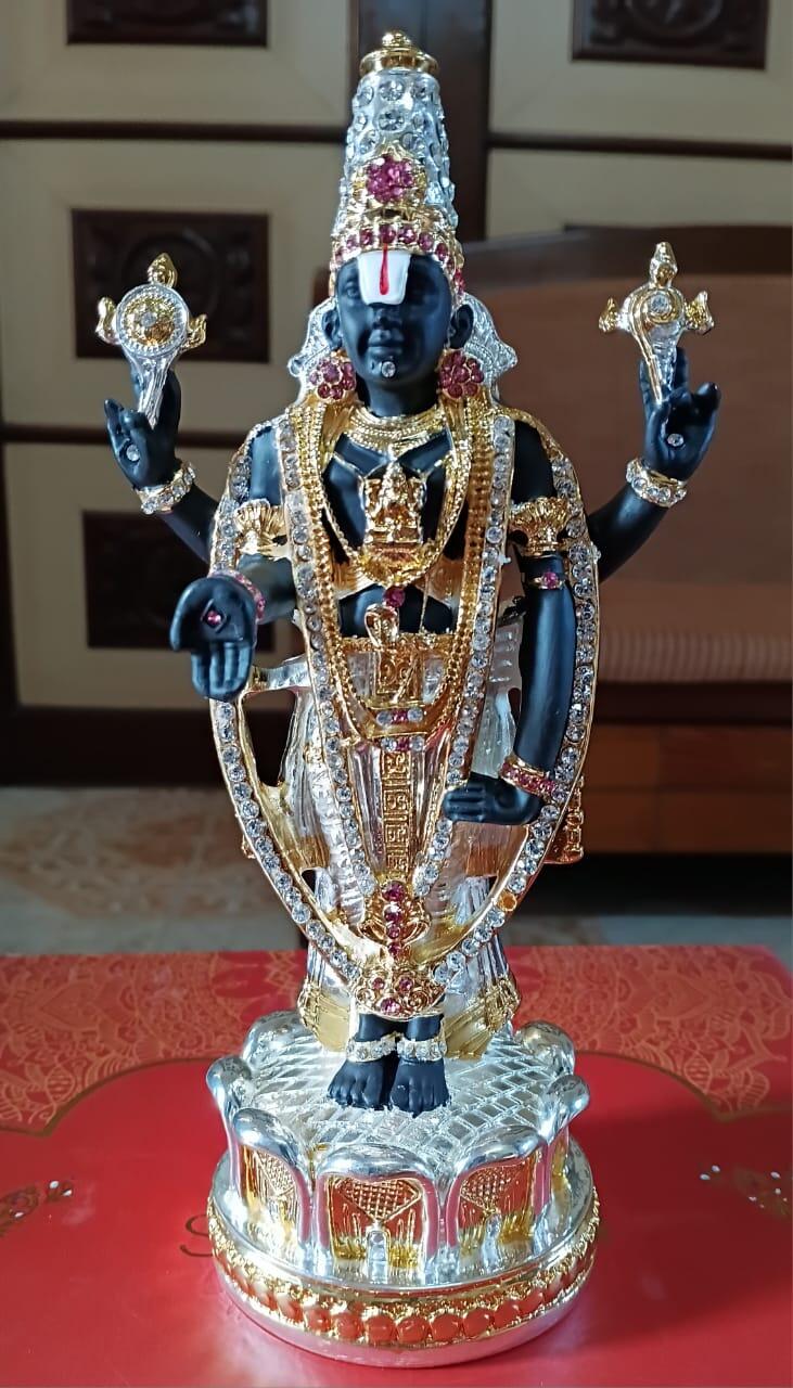 Madhu , review photo