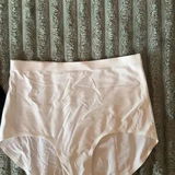 Madison White review photo