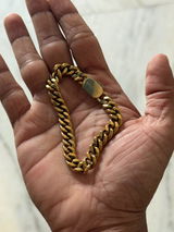 Vishnu T V review photo