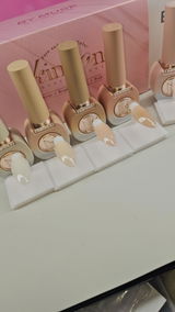 Wendy Gibson @nailsandnessa review photo