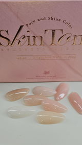 Wendy Gibson @nailsandnessa review photo