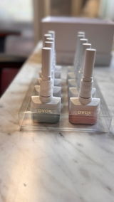 Sandra Reuveni review photo